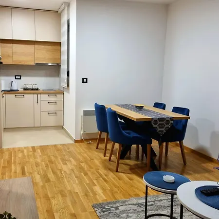 Leonardo 61 Апартаменты