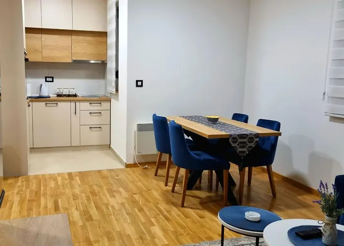 Leonardo 61 Διαμέρισμα